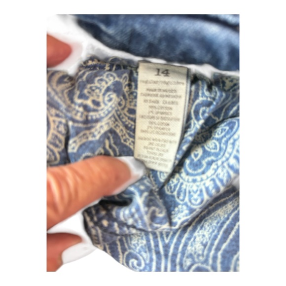 American Eagle Outfitters Dark Blue Distressed Skinny Jeans - Picture 5 of 10